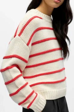 Oda Knit Pullover - Birch Poinsettia