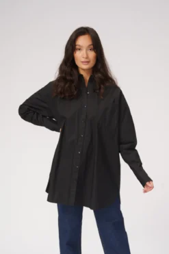 Oversized Shirt - Sort