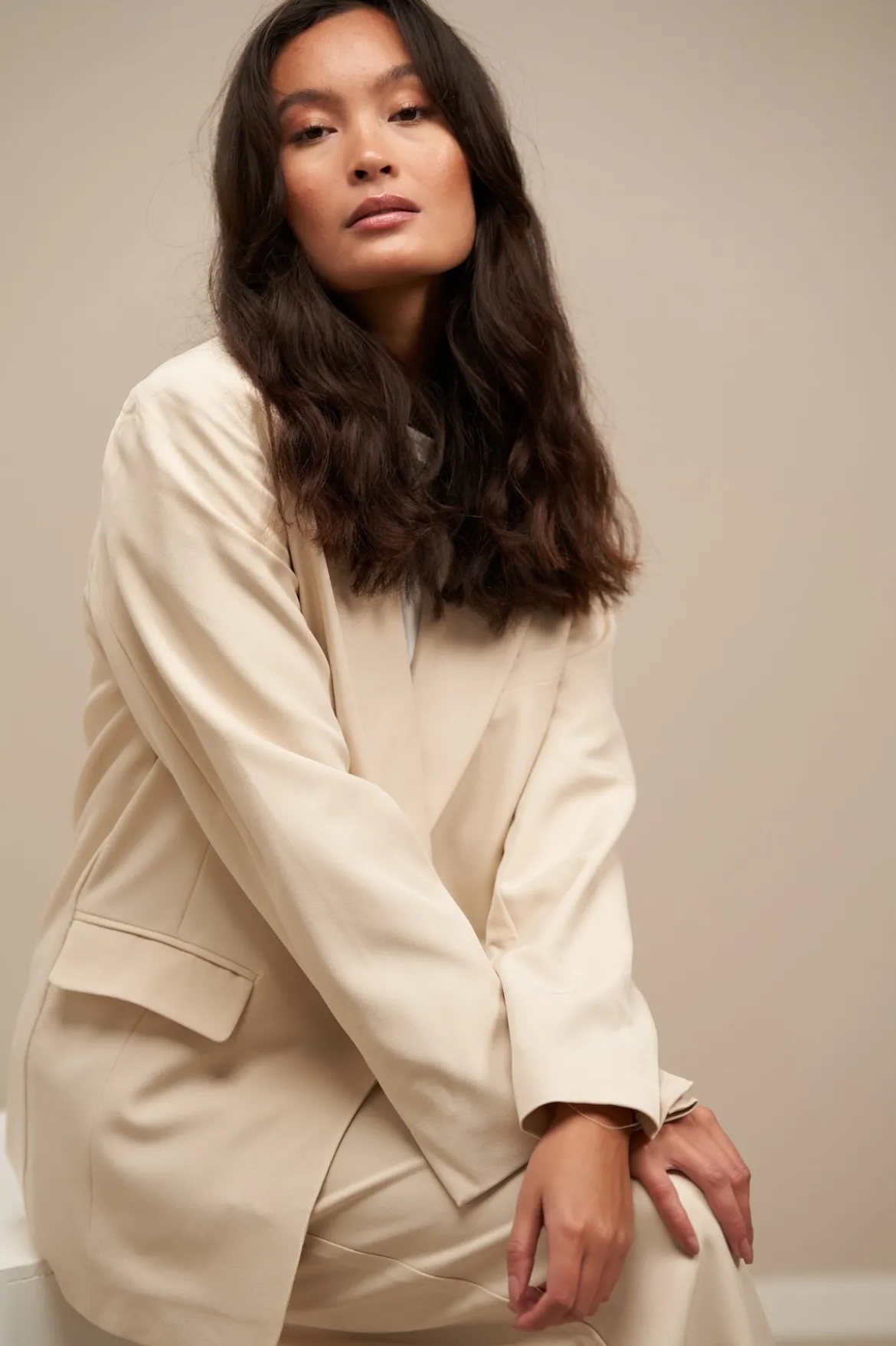 Oversized Suit - Beige