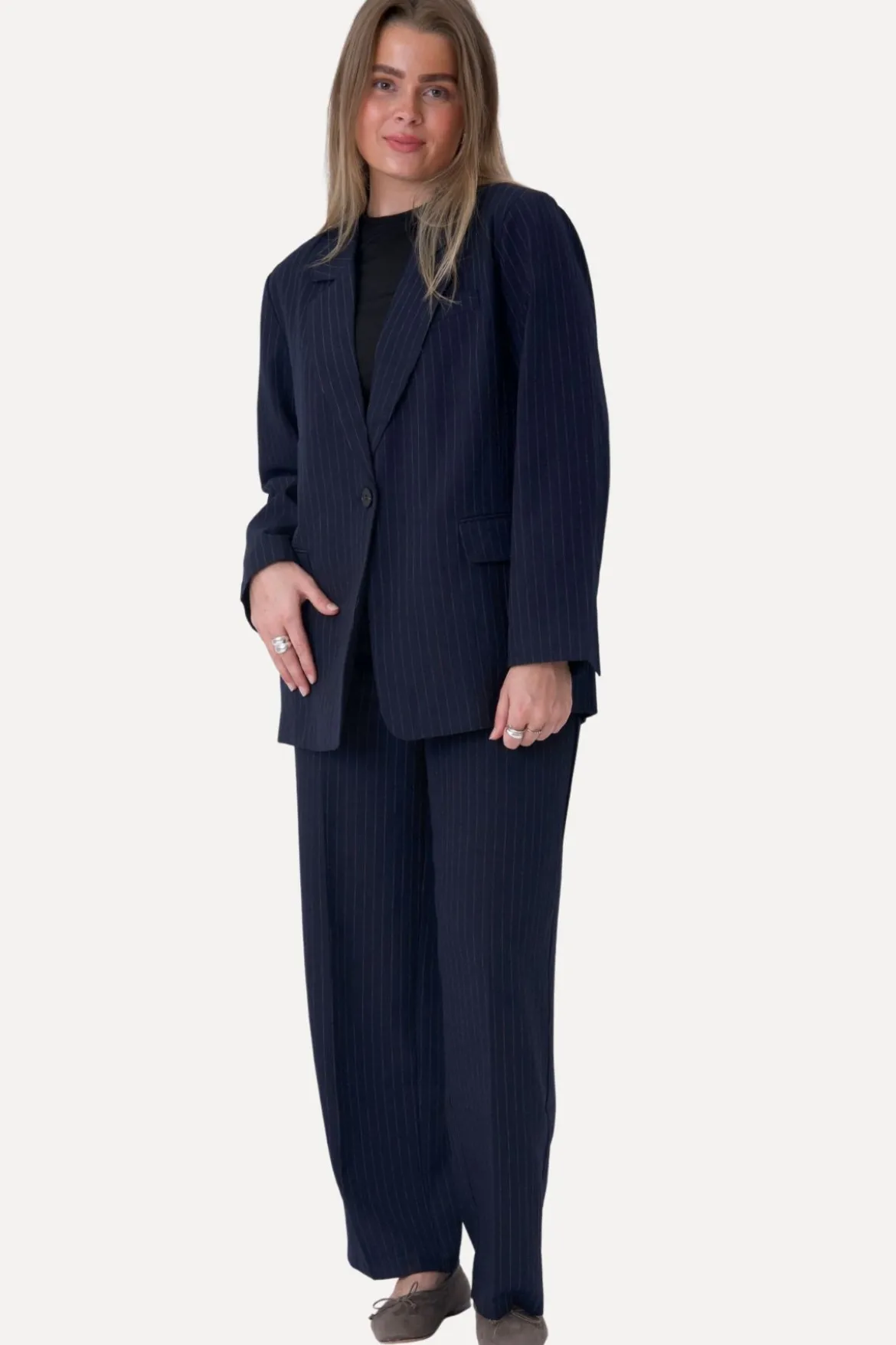 Oversized Suit - Navy Pinstripe