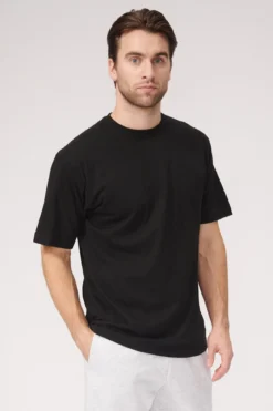 Oversized T-shirt - Sort