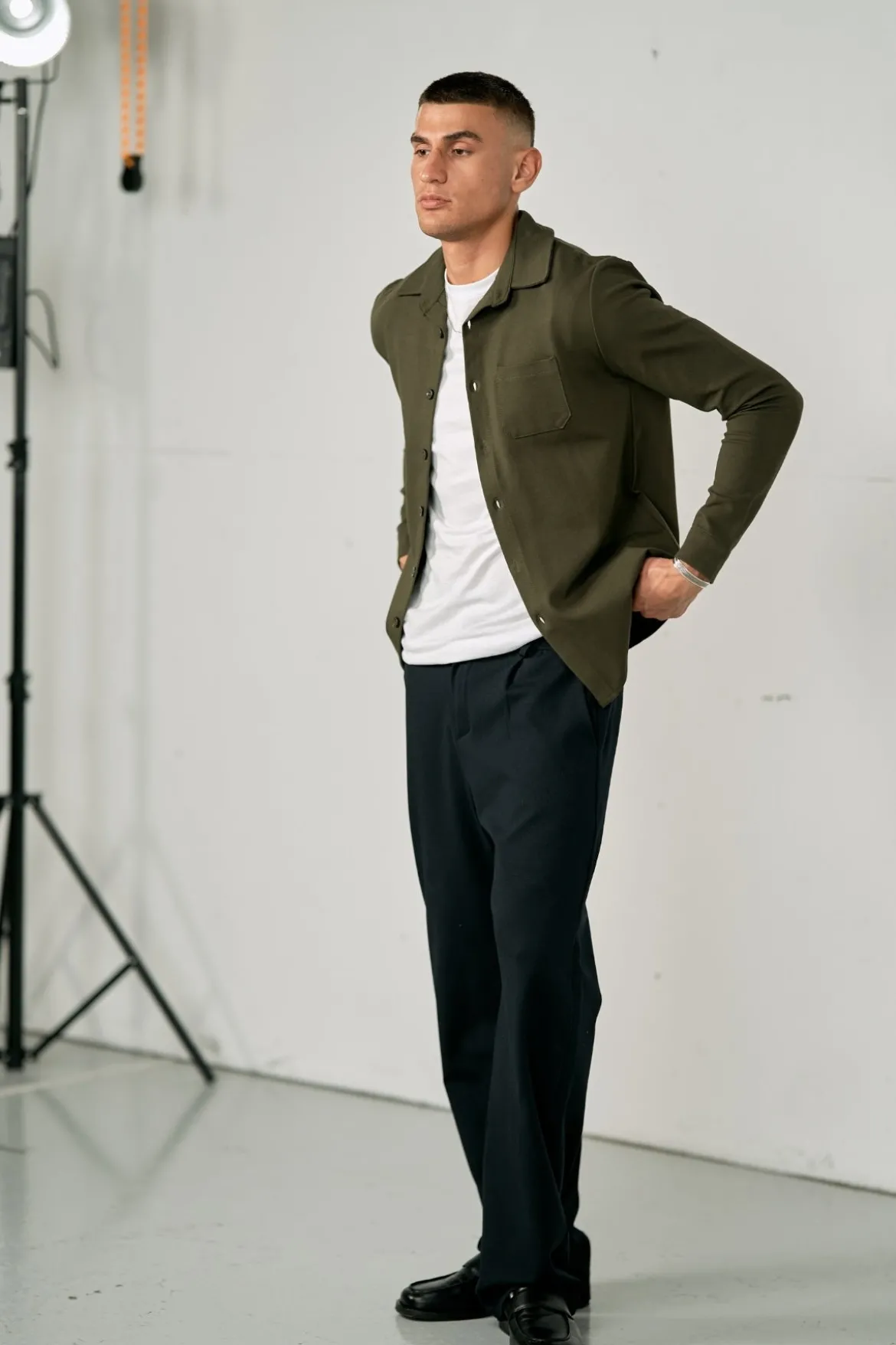 Performance Overshirt - Oliven grøn