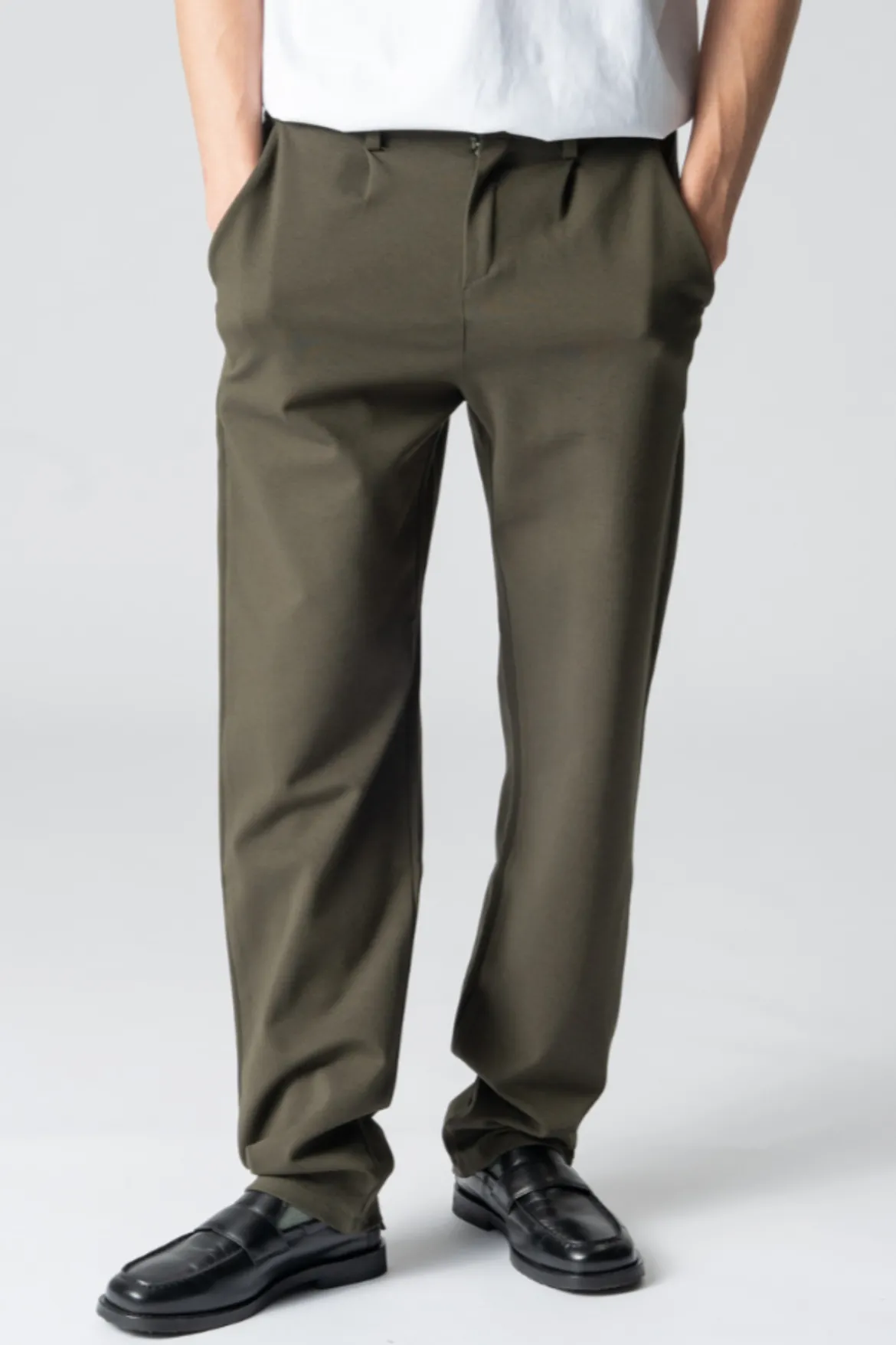 Performance Pants Wide - Army Green