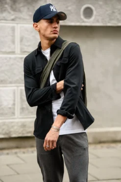 Performance Regular Overshirt - Sort