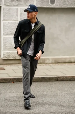 Performance Regular Overshirt - Sort