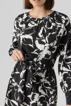Polliana Maxi Kjole - Flower Black