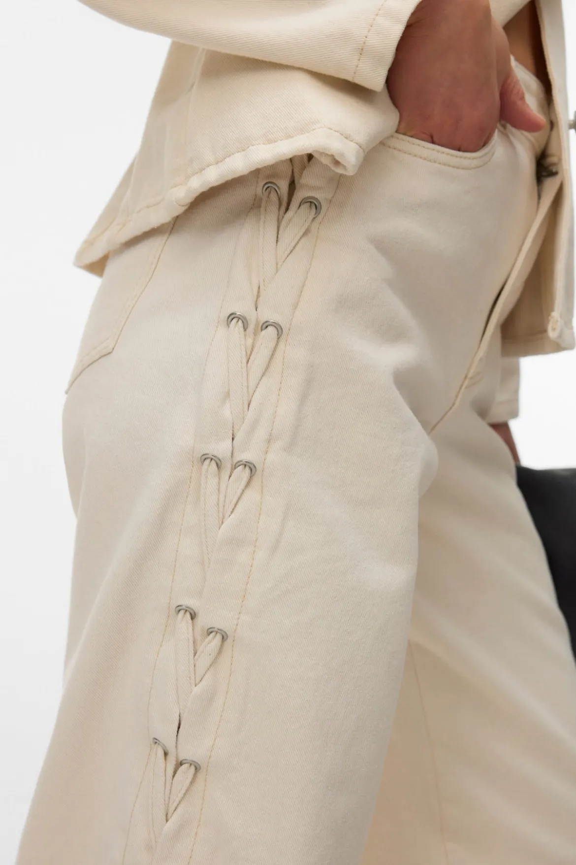 Rae Wide String Jeans - Ecru