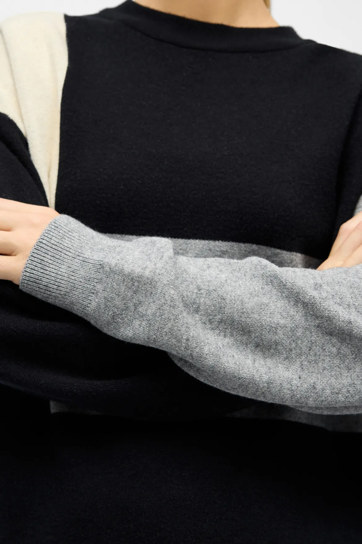 Ray Knit Pullover - Sort Sandshell