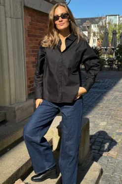 Relaxed Shirt - Sort