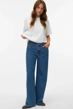 Remy Wide Jeans - Medium Blue Denim