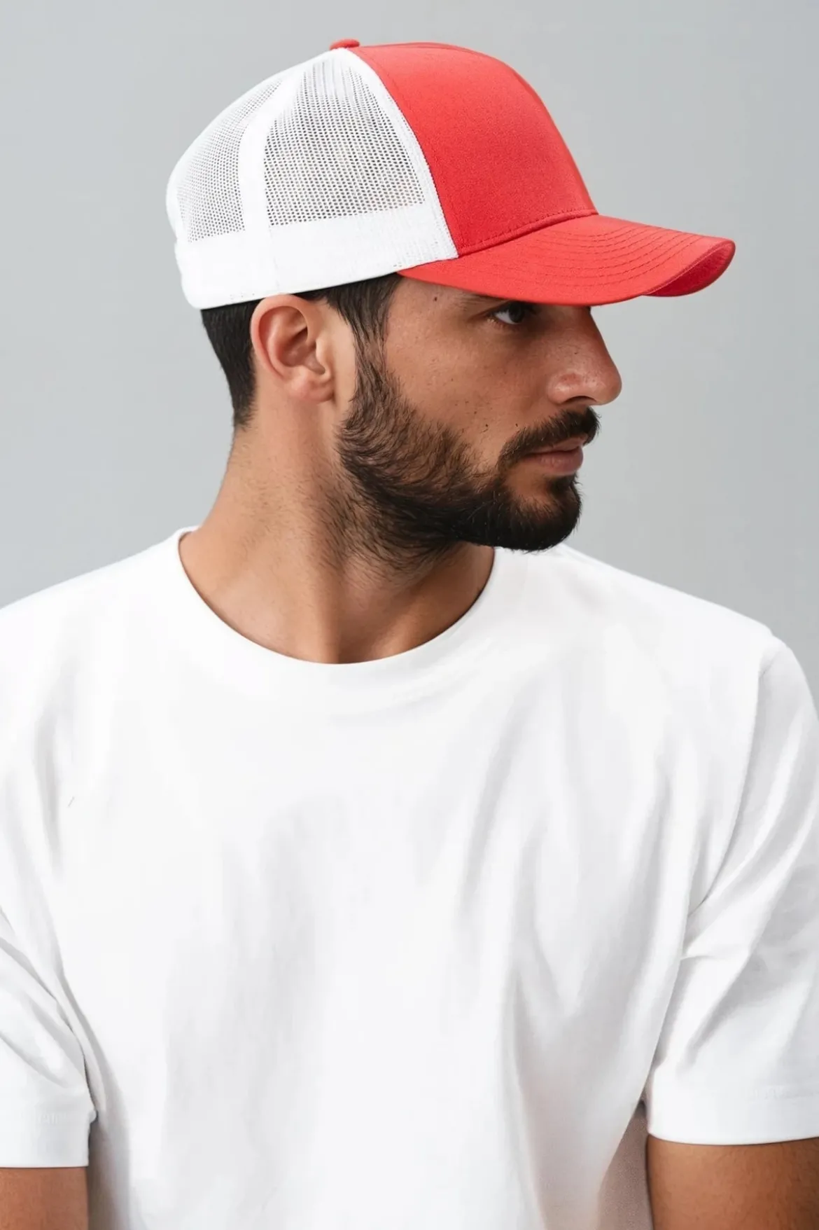 Retro Trucker Colored Front -rød
