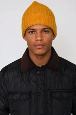 Ribbed Beanie - Gul