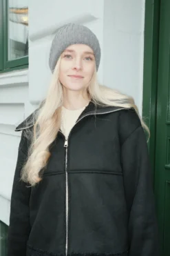 Ribbed Beanie - Mørkegrå