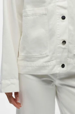 Rosie Overshirt - Cloud Dancer