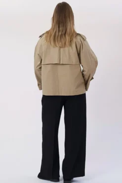 Short Trenchcoat - Beige