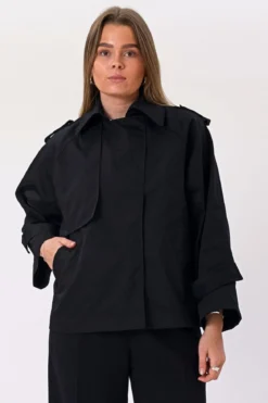 Short Trenchcoat - Sort