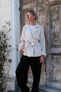 Sia Short Trenchcoat - Off White