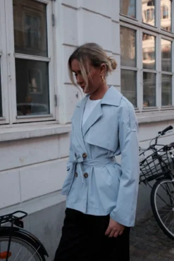 Sia Short Trenchcoat - Sky Blue