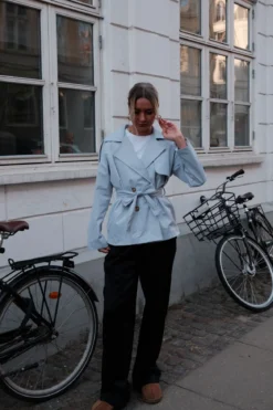 Sia Short Trenchcoat - Sky Blue