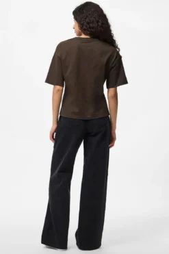 Skylar O-Neck Fitted Tee - Delicioso