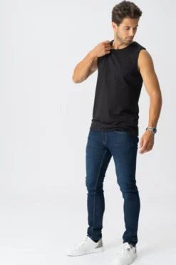 Sleeveless Tee - Sort