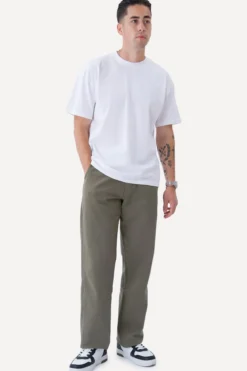 Straight Cotton Chino - Oliven