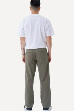 Straight Cotton Chino - Oliven