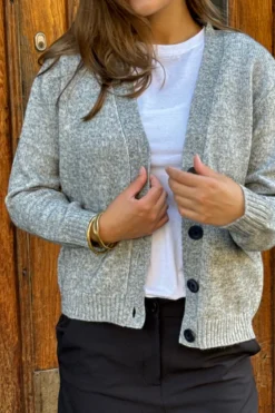 Strikket Cardigan - Lysegrå Meleret