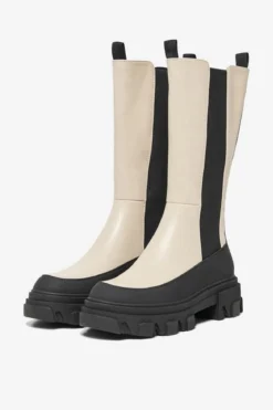 Tola Chunky Boots - Beige