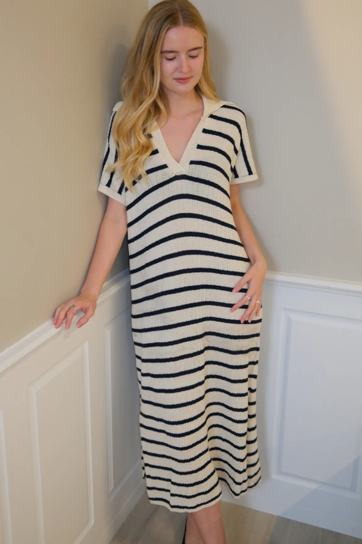 Victoria Kjole - Hvid-Navy