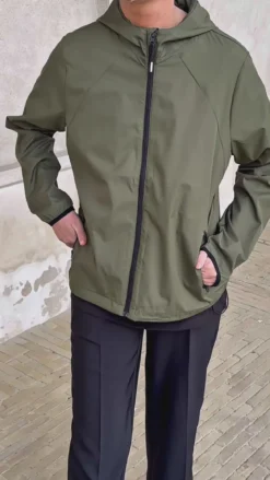 Victoria Windbreaker - Olive
