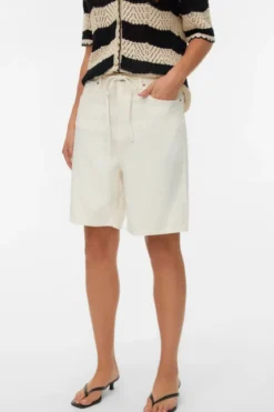 Villa Bermuda Denim Shorts - Ecru