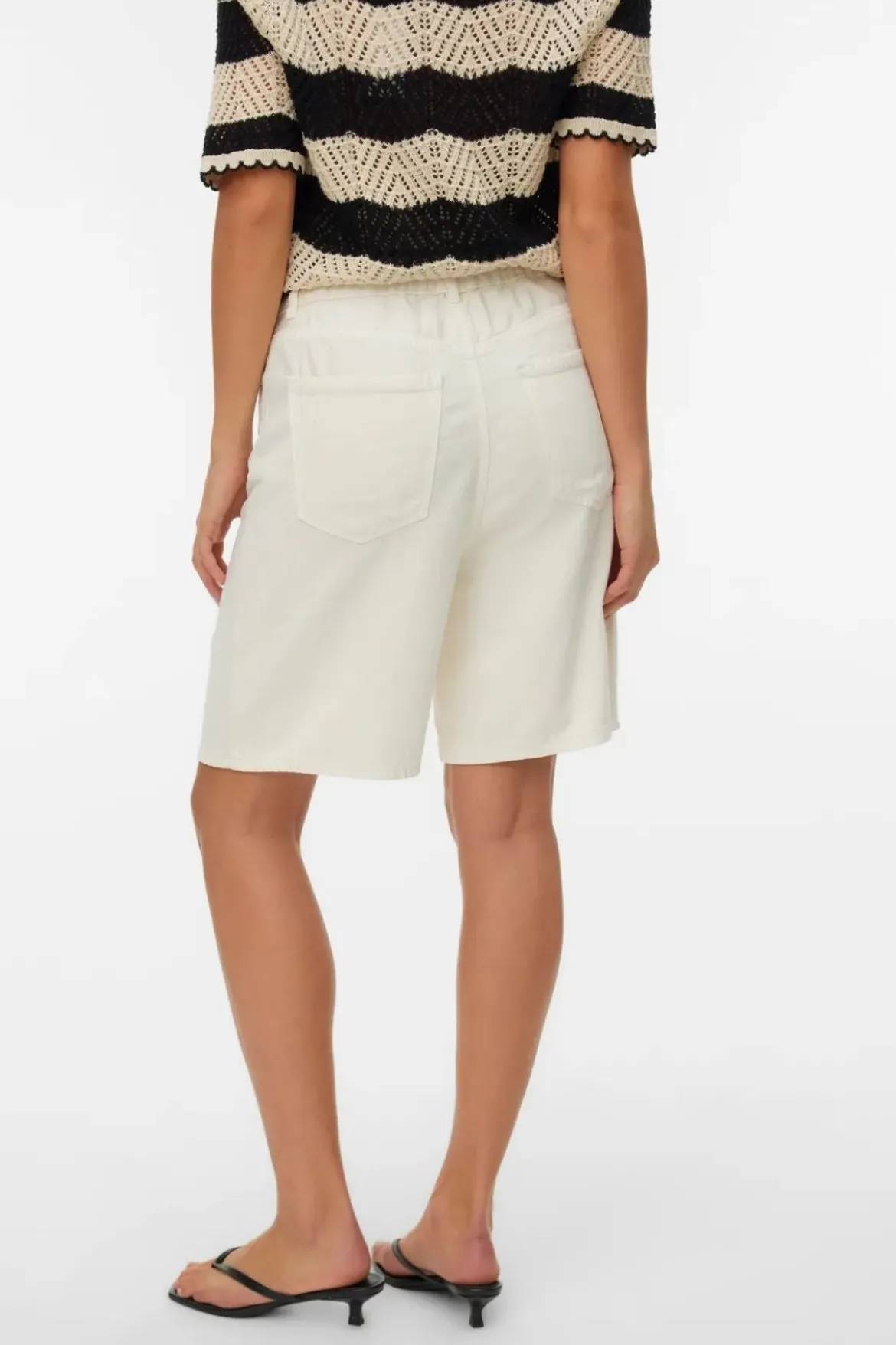 Villa Bermuda Denim Shorts - Ecru